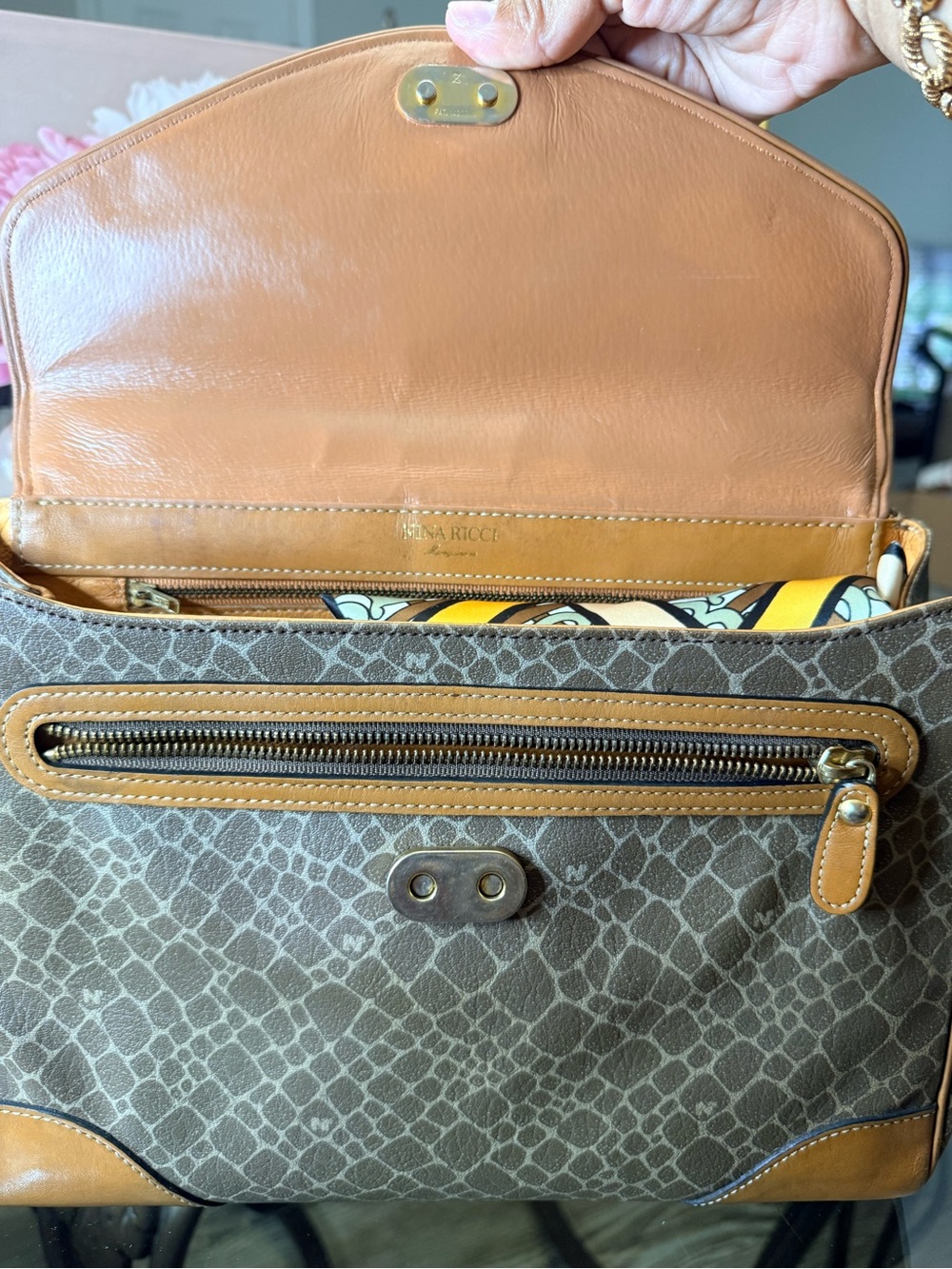 Nina Ricci Vintage Monogram Satchel and Nina Ricci gold tone Necklace set - Picture 10 of 12